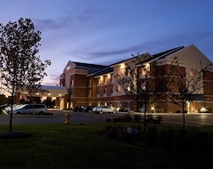 Khách sạn Fairfield Inn and Suites Flint Fenton (Fenton, Hoa Kỳ)