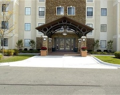 Staybridge Suites Glenview, An Ihg Hotel (Glenview, USA)