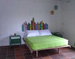 Khách sạn Finca La Colina De Los Azulejos (Guadalupe, Colombia)