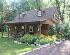 Tüm Ev/Apart Daire Romantic Cottage, with outdoor hot tub, also a beautiful setting for a wedding! (Coatesville, ABD)