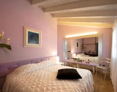 Bed & Breakfast Le Fate Corbezzole (Romano d'Ezzelino, Ý)