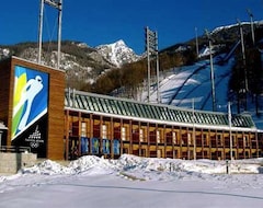 Otel Ski Jumping (Sestriere, İtalya)