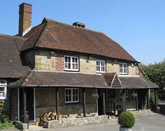 Hotel The Kings Arms ex Marco Pierre Whites Kings Arms (Haslemere, United Kingdom)