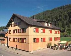 Khách sạn Gasthof Taube (Bizau, Áo)