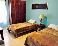 Khách sạn Nautibeach Resort Deluxe Condo (Isla Mujeres, Mexico)