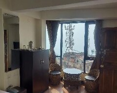 Khách sạn Oyo 9454 Hotel Golden Leaf (Kurseong, Ấn Độ)