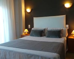 Hotel Apartment with 2 rooms in Salou, with wonderful sea view and furnished terrace - 10 m from the beach (Salou, Spain)
