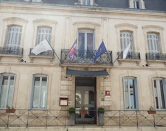Hotel Le St Vincent (Roquefort, France)
