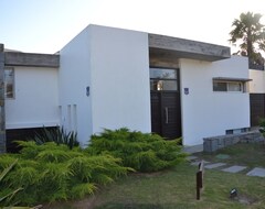 Toàn bộ căn nhà/căn hộ Best Vila In Manantiales - El Chorro (Manantiales, Uruguay)