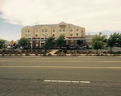 Otel Fairfield Inn & Suites Fairfield Napa Valley Area (Fairfield, ABD)