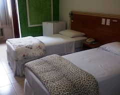 Khách sạn Nioja Hotel (Itumbiara, Brazil)