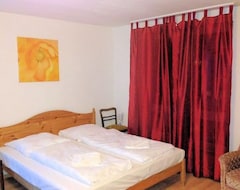 Hotelli Puschkin Rooms (Berliini, Saksa)