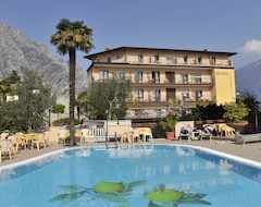 Hotel Garda Bellevue (Limone sul Garda, Italy)