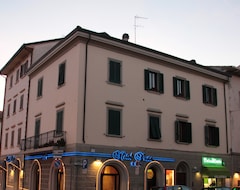 Hotel Posta (Cecina, Italy)