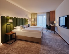 Khách sạn Standard Double Room, Incl. Breakfast - Dorint City Hotel Salzburg, Hotel (Salzburg, Áo)