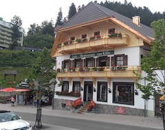 Khách sạn Gastehaus Zur Lilie (Triberg, Đức)
