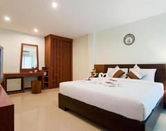 Cocoon Deva Hotel (Patong, Tajland)