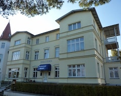 Khách sạn Hotel Seestern (Zinnowitz, Đức)