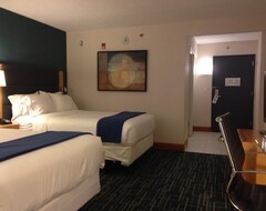 Otel Holiday Inn Express & Suites Stamford (Stamford, ABD)
