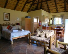 Entire House / Apartment Camelroc Guest Farm (Fouriesburg, South Africa)