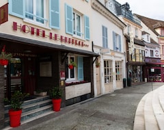 Hotel Le Beffroi (Dreux, Francia)