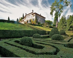 Căn hộ có phục vụ Villa Betteloni (San Pietro in Cariano, Ý)