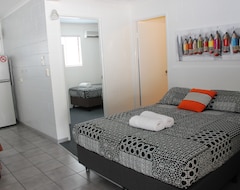 Hotel Townsville A&A Holiday Apartments (Townsville, Australia)