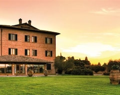 Otel Locanda Poggioleone (Castiglione del Lago, İtalya)