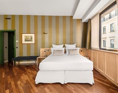 Hotel numa | Camperio Rooms & Apartments (Milan, Italy)