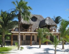 Khách sạn Guesthouse Holbox Apartments & Suites (Isla Holbox, Mexico)