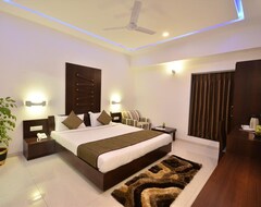 Khách sạn Hotel The Sentosa (Rajkot, Ấn Độ)