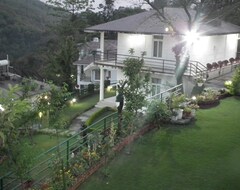 Home in the Hills, Resort & Restaurant (Dehradun, Ấn Độ)