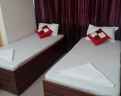 Khách sạn OYO 15589 Hotel Kamdhenu (Patna, Ấn Độ)