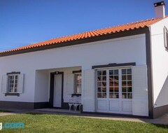 Hele huset/lejligheden Casa Do Norte (al) (Biscoitos, Portugal)