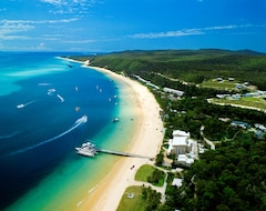 Tangalooma Island Resort (Moreton Island, Australia)
