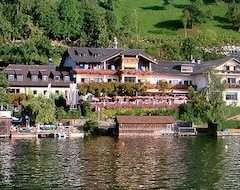 Hotel Grünberg am See (Gmunden, Austria)