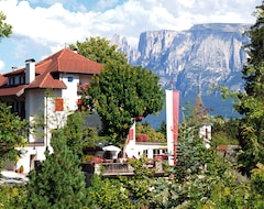 Khách sạn Hotel Dolomiten (Ritten - Klobenstein, Ý)