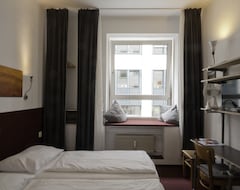 Hotel Pension am Jakobsplatz (Munich, Germany)