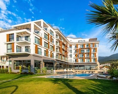 Hotelli Maia Luxury Beach Hotel Spa (Güzelçamlı, Turkki)