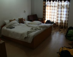 Hotel D Zojila (Kargil, Indija)
