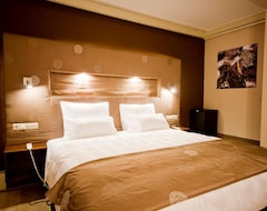 Bed & Breakfast Raadhuis Dinther Suites (Heeswijk-Dinther, Holland)
