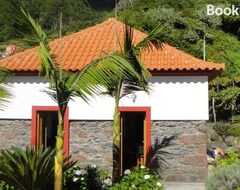 Koko talo/asunto Casa Da Ribeira (Sâo Vicente, Portugali)