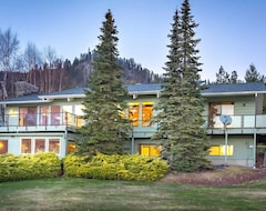 Cijela kuća/apartman Ski Hill Home W/ Stunning Views & Hot Tub! (Leavenworth, Sjedinjene Američke Države)