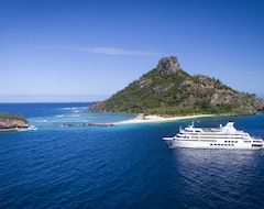 Otel Captain Cook Cruises Fiji - Reef Endeavour (Nadi, Fiji)