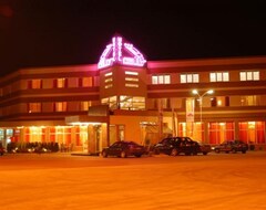 Celly Hotel (Pitesti, Romania)