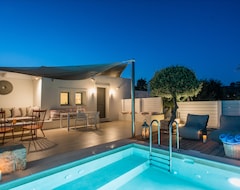 Hotel Mareggio Exclusive Residences & Suites (Gythio, Greece)