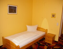 Hotel Am Zoo (Wuppertal, Germany)