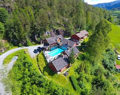 Koko talo/asunto Mo Laksegard (Suldal, Norja)