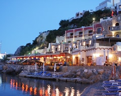 Khách sạn Hotel Castelo Beach (Alinda, Hy Lạp)