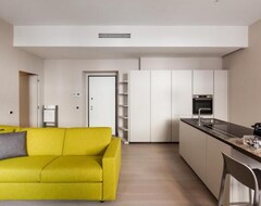 Huoneistohotelli Easyhomes - Duomo Suites & Apartments (Milano, Italia)